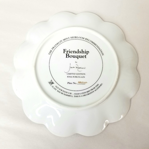 Judith Winslow Rose Decorative Plate "Friendship Bouquet " . Franklin Mint - Picture 3 of 3